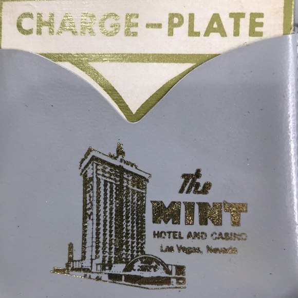 Vintage Las Vegas Casino Gold  Wallet  Unused - Picture 3 of 11
